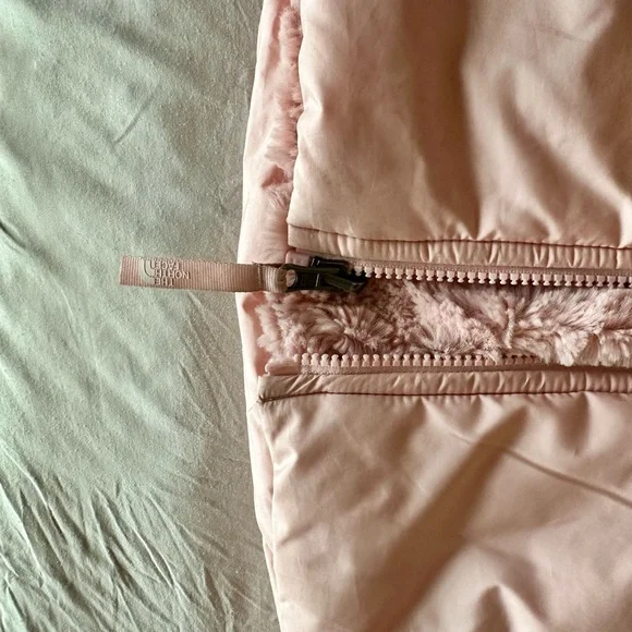 The North Face Reversible Mossbud Swirl Jacket Girls - Picture 4 of 11